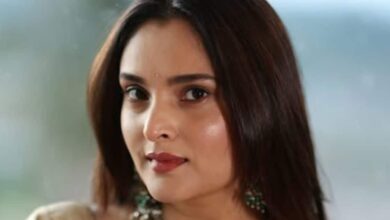 राम्या के बयान पर विवाद, पुरुषों की तुलना कुत्तों से चर्चा में