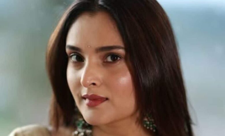 राम्या के बयान पर विवाद, पुरुषों की तुलना कुत्तों से चर्चा में