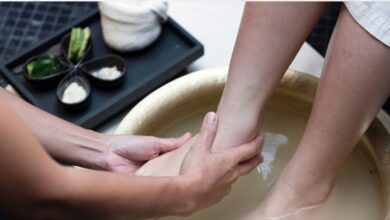 सर्दियों में पैरों की ठंडक दूर करने के आयुर्वेदिक उपाय और फायदे