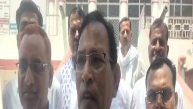 विधायक का फूटा गुस्सा! कलेक्टर टीना डाबी के सामने बोले- 'अधिकारी खुद को टाटा-बिरला न समझें'