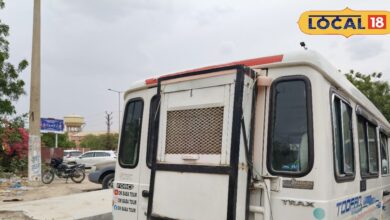 AC भी फेल... 45°C की गर्मी में देसी जुगाड़! बीकानेर में गाड़ी के अंदर लगा कूलर, यात्रियों को मिल रही ठंडी हवा