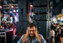 DJ की आवाज से मर गईं मुर्गियां...क्या इंसानों के लिए भी है खतरा? डॉक्टर के जवाब से चौंक जाएंगे