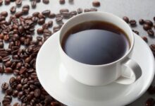 Green Tea Vs Black Coffee: कन्फ्यूज न हों! तेजी से वजन कम करने के लिए ग्रीन टी और ब्लैक कॉफी में से कौन है बेस्ट?