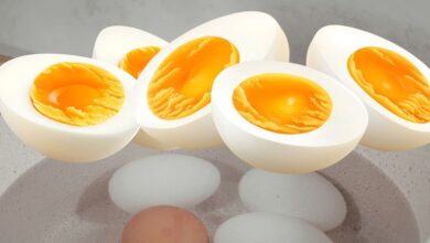 How long does a boiled egg stay fresh and store in fridge know expert tips | उबला हुआ अंडा कितने दिनों तक ताजा रहता है? क्या फ्रिज में स्टोर कर खा सकत