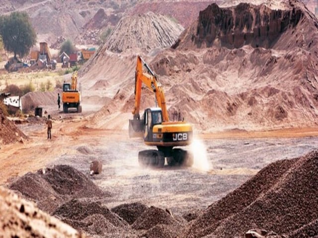 अलवर में अवैध खनन माफिया का आतंक, वन विभाग टीम पर कर दिया जानलेवा हमला!