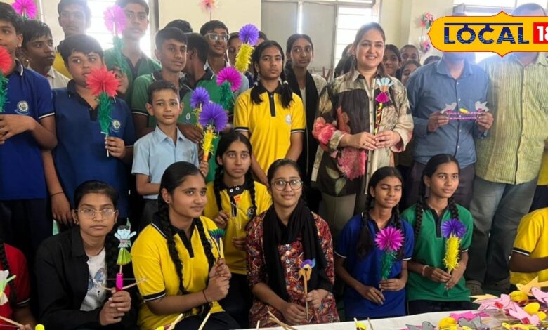 उदयपुर में कागज के खिलौनों की वर्कशॉप