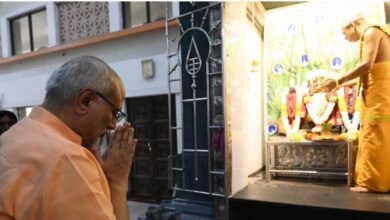 उपराष्ट्रपति ने कोलंबो में की पूजा-अर्चना, भारत-श्रीलंका संबंधों की नई मजबूती के ल‍िए 8 अहम समझौतों पर मुहर