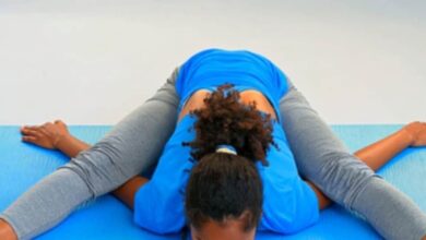 कुर्मासन योग से कमर दर्द, कब्ज और तनाव में कैसे मिलेगी राहत