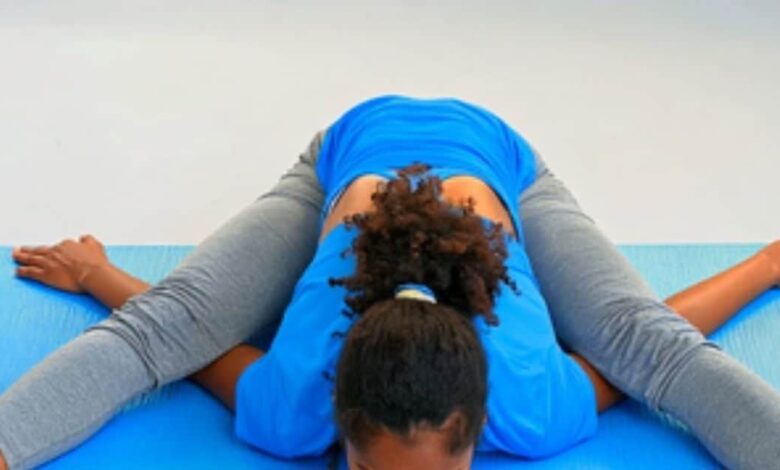 कुर्मासन योग से कमर दर्द, कब्ज और तनाव में कैसे मिलेगी राहत