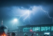 जयपुर एयरपोर्ट पर देर रात मचा हड़कंप! आंधी ने रोकी विमानों की रफ्तार, हवा में लटके रहे यात्री, फ्लाइट डायवर्ट