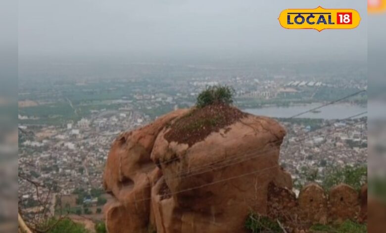 जालौर किले में पत्थर फेंको, किस्मत आजमाओ! टिक गया तो पूरी होगी हर मुराद, किस्मत आजमाने उमड़ते लोग