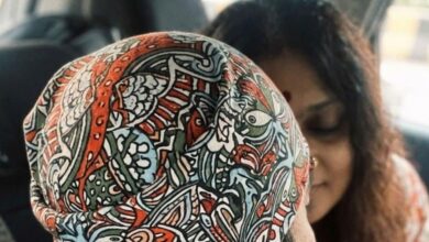 तलाक के बाद तड़प रहा था सिंगर, तलाकुशुदा दोस्त ने थाम लिया हाथ, बना लिया दूसरी पत्नी, अब रोमांटिक फोटोज वायरल