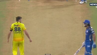 तिलक वर्मा और जेमी ओवरटन की हुई लड़ाई, लाइव मैच में एक-दूसरे को जमकर सुनाया