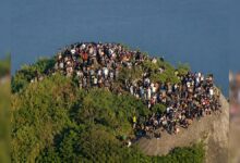 ब्राजील में पहाड़ी पर थे 200 सैलानी, तभी शुरू हो गई गोलियों की तड़तड़ाहट, क्या हुआ आगे? देखें वीडियो