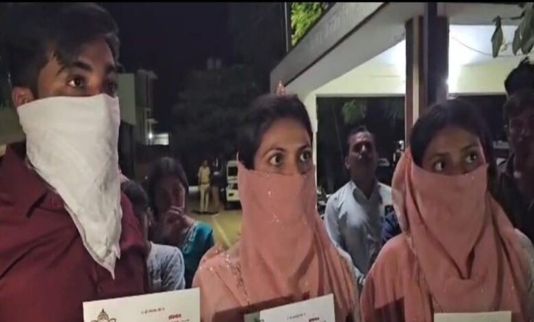 मेहंदी सजी, बारात कल, लेकिन ‘पंचों का फरमान जारी’