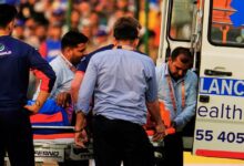 सिर पर लगी चोट, एंबुलेंस में खिलाड़ी को ले जाना पड़ा मैदान से बाहर, अब कैसी है लुंगी एनगिडी की हालत, DC ने दिया अपडेट