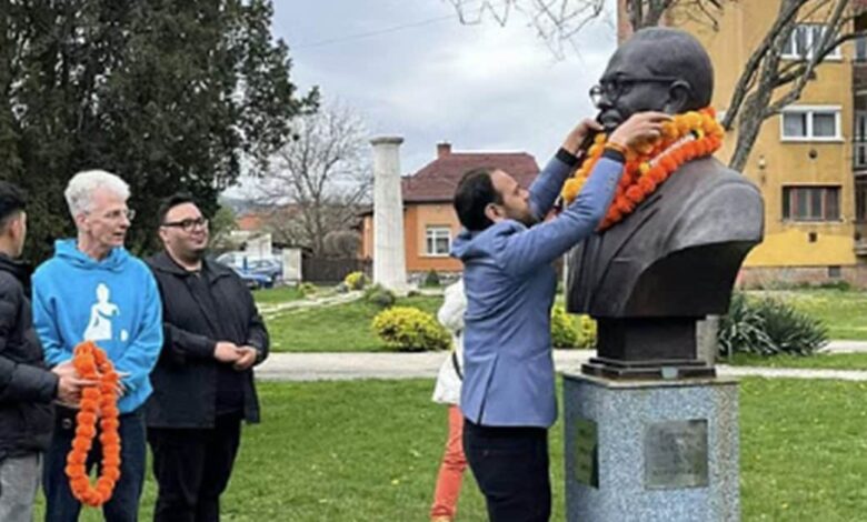 हंगरी का रोमा जिप्सी समुदाय डॉ. अंबेडकर को क्यों मुक्तिदाता मानकर पूजता है