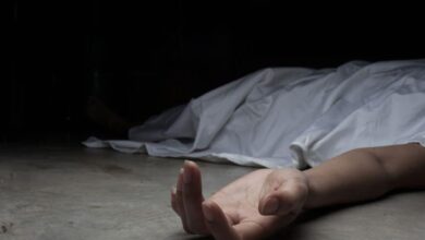 “अब और नहीं सह सकती…” ममता की अंतिम चीख, मां ने बेटे को सीने से लगाकर ट्रेन के आगे लगाई छलांग