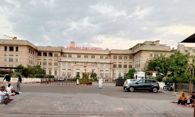 Jaipur Hospital Crisis | प्राइवेट अस्पतालों की हड़ताल और SMS इवनिंग ओपीडी