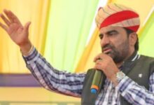 पेपर लीक पर गरजे हनुमान बेनीवाल, कहा- सिस्टम में बड़ा घोटाला हुआ है, बड़े आंदोलन की दी चेतावनी
