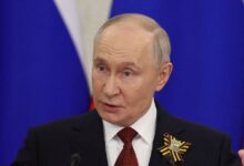 Putin On Iran War: Iran Uranium Offer News | US News Hindi | Donald Trump- ईरान के समर्थन में खुलकर उतरे पुतिन, अमेरिका के दावे की उड़ाई धज्जियां