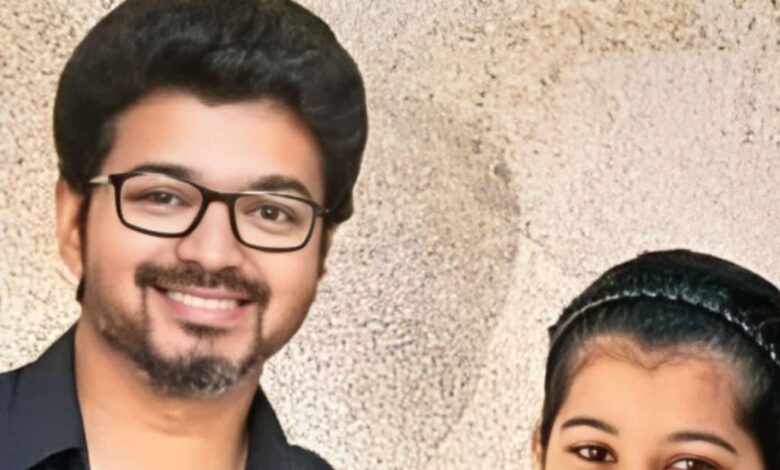 Vijay: थलापति विजय बने मुख्यमंत्री, कितनी खुश थी बेटी! पापा के बारे में क्या बोलीं लाडली दिव्या साशा?