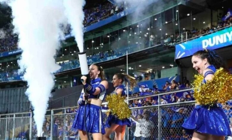आपकी एक महीने की सैलरी के बराबर 1 दिन में कमा लेती हैं IPL चीयरलीडर्स, कौन सी टीम देती हैं सबसे ज्याद पैसे?