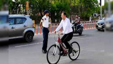 पीएम मोदी की अपील का असर! साइकिल से पहुंचे राजस्थान हाईकोट के जज, देखें वीडियो