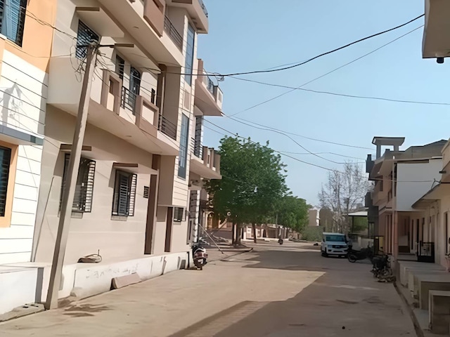 भामाशाह ने पूरे गांव को किया हाई-टेक सुरक्षा से लैस, बना दिया अभेद्य किला