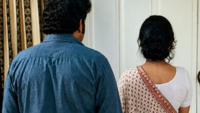 विलेन के करोड़ों दबाकर बैठे फिल्म मेकर्स, मौत के बाद आया अंडरवर्ल्ड का कॉल, पत्नी के जवाब ने निकाल दी हेकड़ी