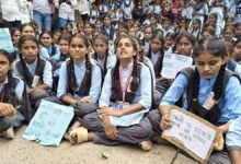 "शिक्षक नहीं तो पढ़ाई कैसे होगी...?" जालोर की छात्रा मनीषा का VIDEO हुआ वायरल