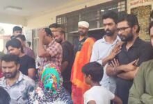 Nagaur News: मकराना में बेरिकेडिंग से टकराई कैंपर, दो युवकों की मौत, एक गंभीर घायल का इलाज जारी