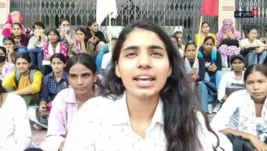 झुंझुनूं में प्राचार्य पर छात्रा से बदसलूकी का आरोप, SFI का प्रदर्शन