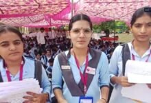 प्रधानाचार्य का तबादला बना बवाल की वजह, जारोड़ा में स्कूल पर जड़ा ताला