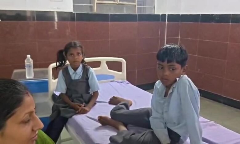 Kota News: मिड-डे मील बना मुसीबत, कद्दू की सब्जी खाने के बाद 23 बच्चों की बिगड़ी तबीयत