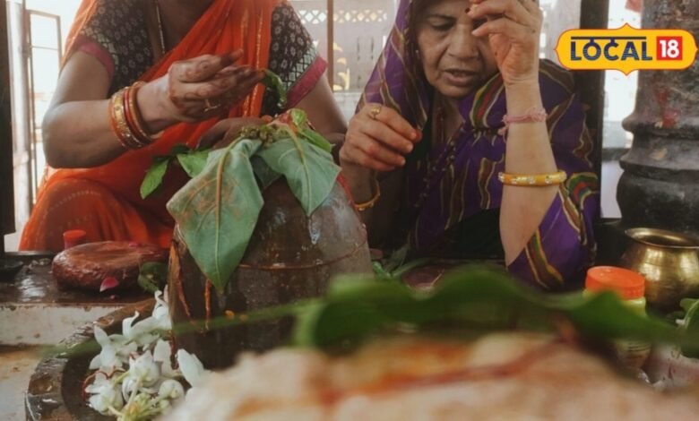 सावन में शिवभक्त भूलकर भी न करें ये 3 गलतियां, पूजा का फल हो सकता है प्रभावित, जानें शिवलिंग पर क्या चढ़ाएं