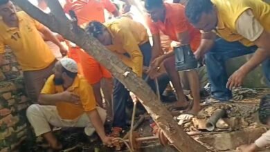 Karauli News: 100 फीट गहरे कुएं में गिरा दंपती, महिला की मौत, एसडीआरएफ ने युवक को सुरक्षित निकाला