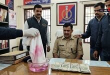 हाथ नहीं लगाए रिश्वत के नोट, तौलिए से उठाई 50 हजार की घूस, फिर ऐसे फंसा SHO