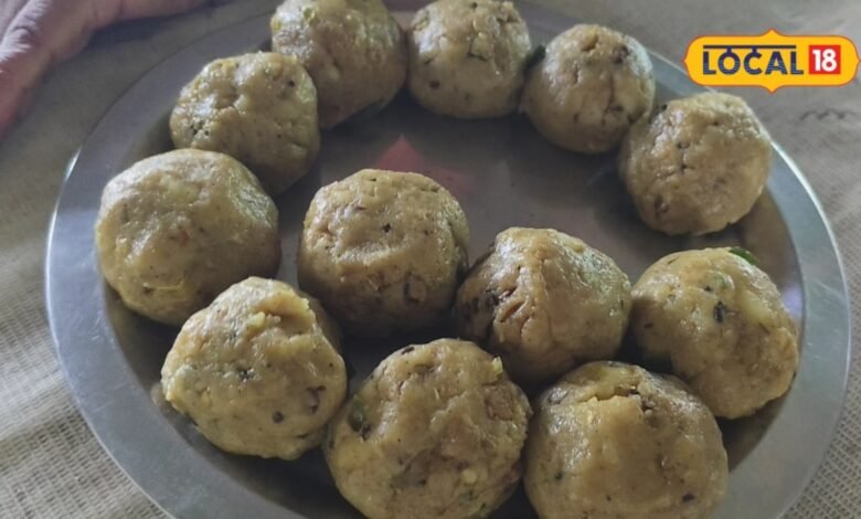 सुल्तानपुरः मुंबई में विनोद नें सीखा वड़ा बनानें की रेसिपी, गांव कादीपुर खुर्द में खोली दुकान, सुबह से ही खाने वालों की लगती है भीड़